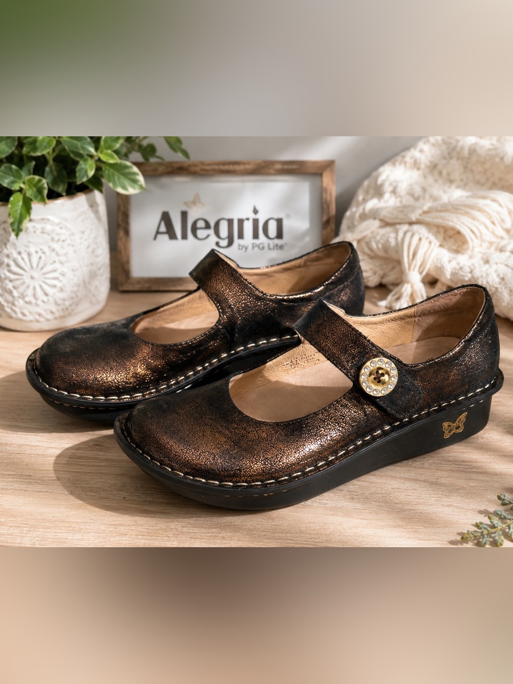 Alegria Paloma Womens 38 US 8-8.5 Metallic Bronze Leather Mary Jane Comfort Shoe